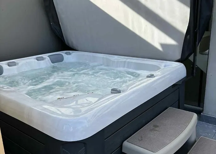 L'ancien Rucher * Hotton